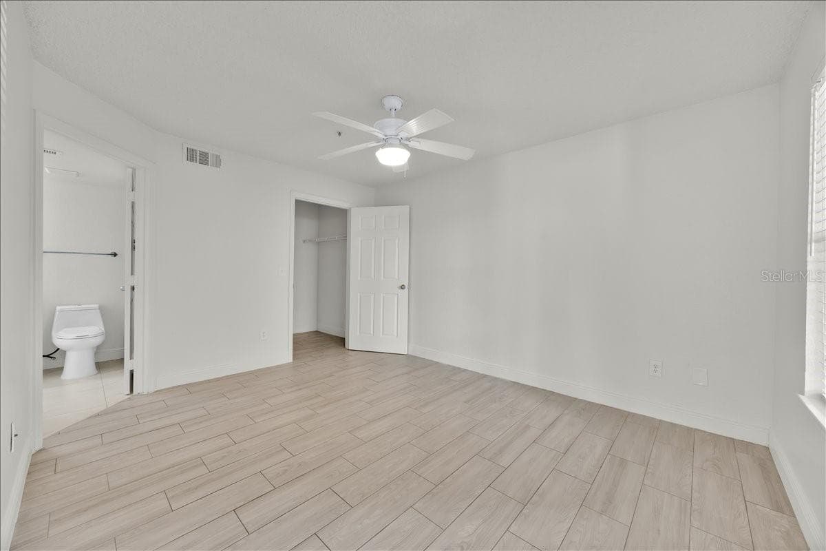 2212 GRAND CAYMAN COURT — photo 11 of 23