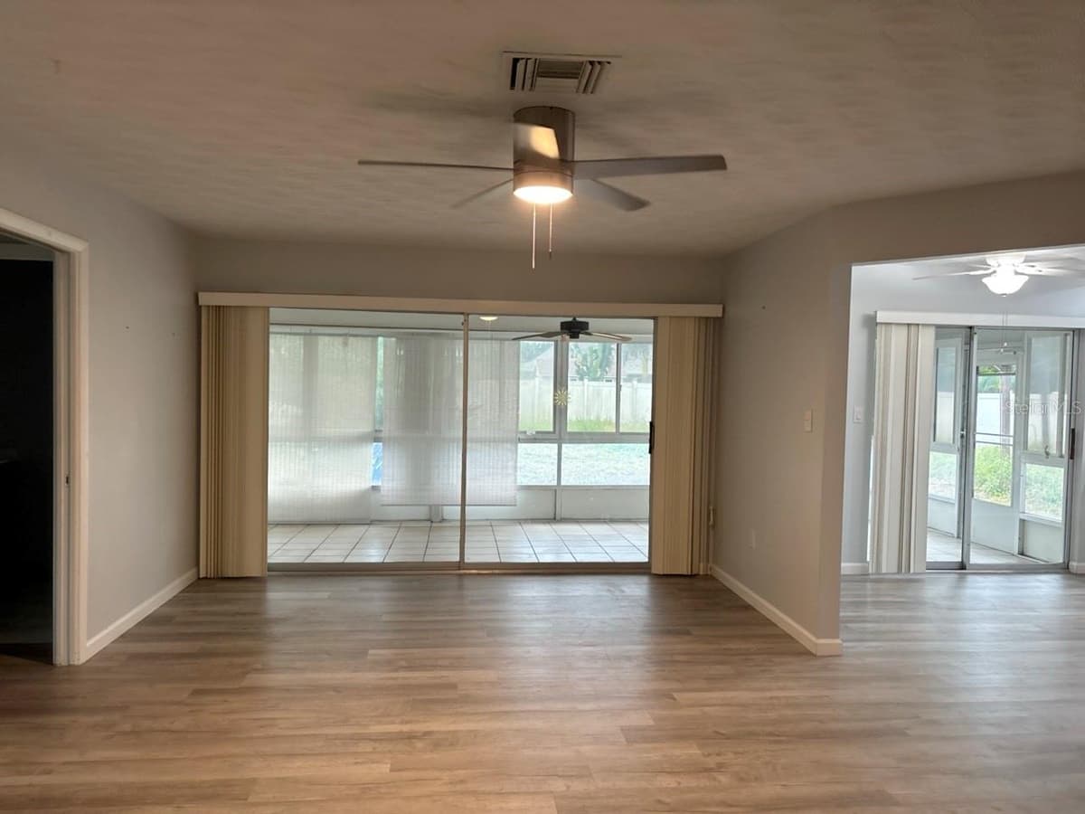 22201 OLEAN BOULEVARD — photo 11 of 18