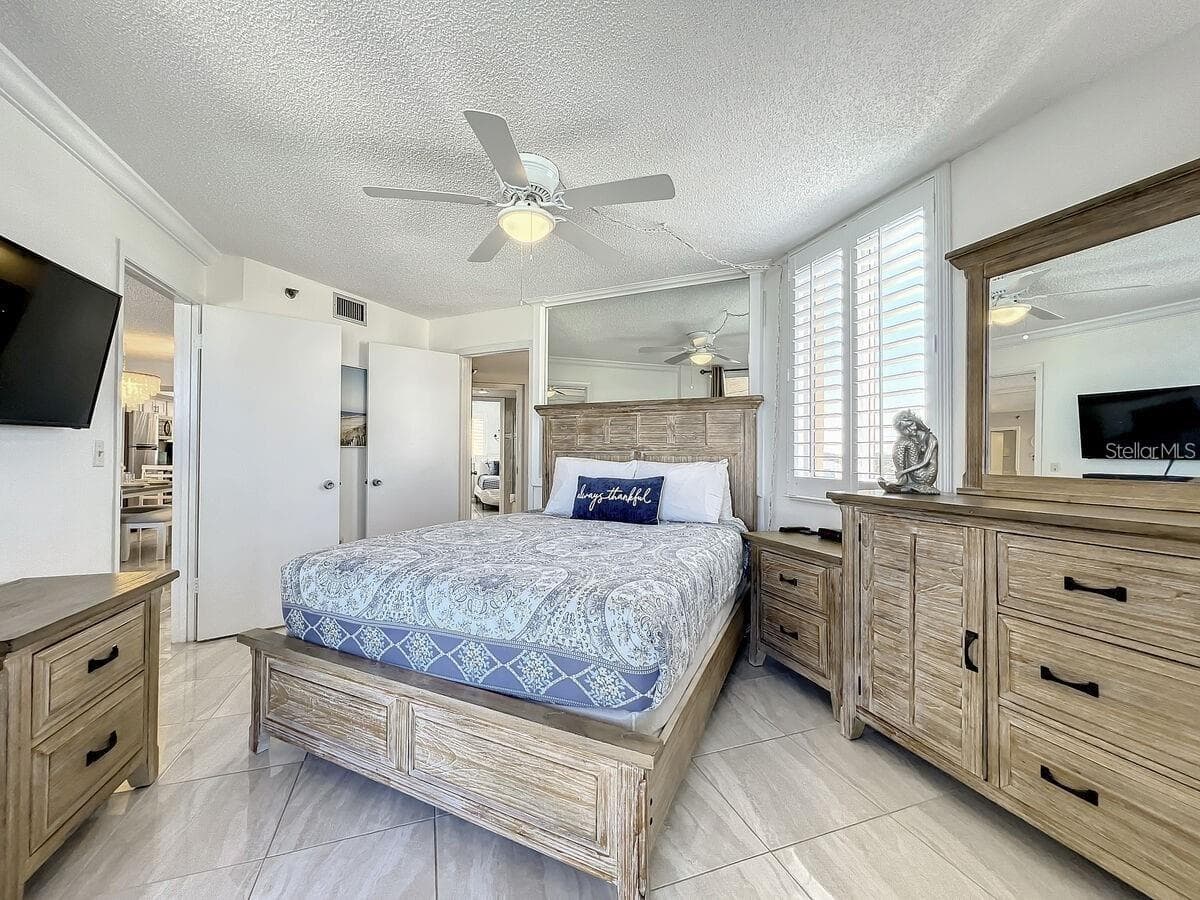 421 ATLANTIC AVENUE — photo 10 of 12
