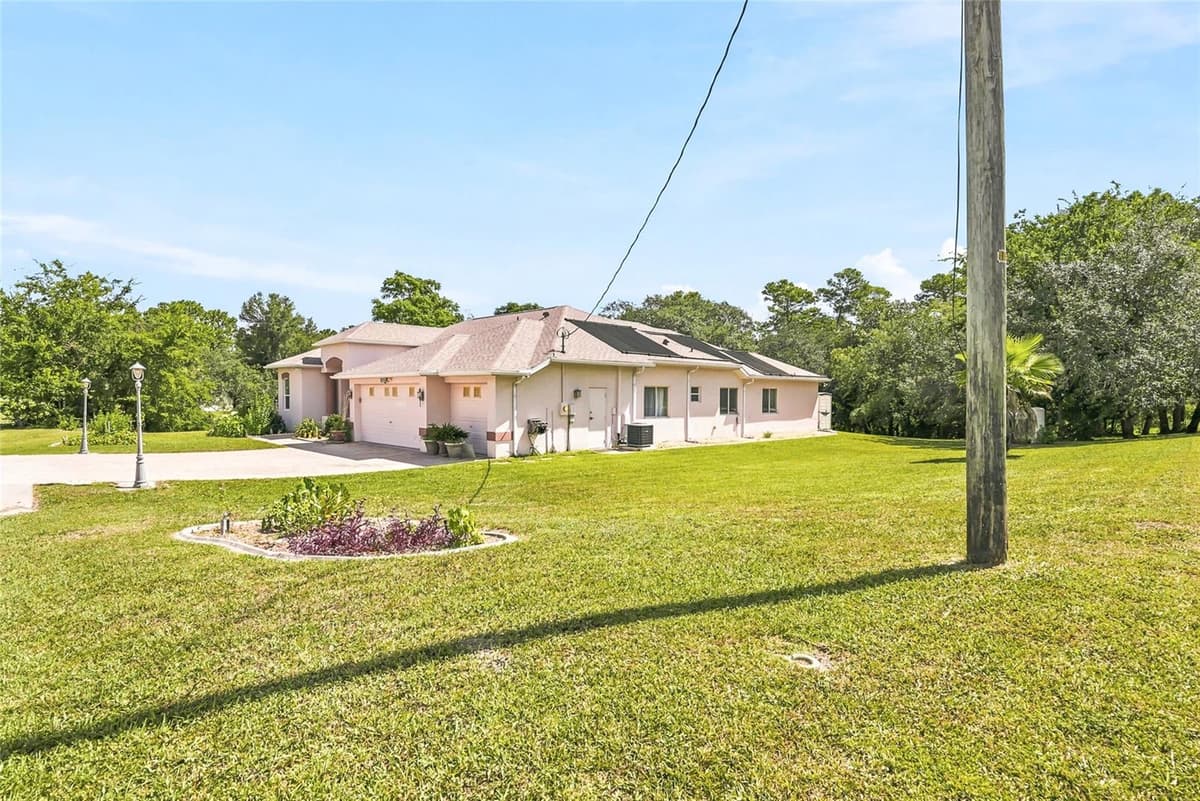 8206 NIGHTINGALE ROAD — photo 8 of 45