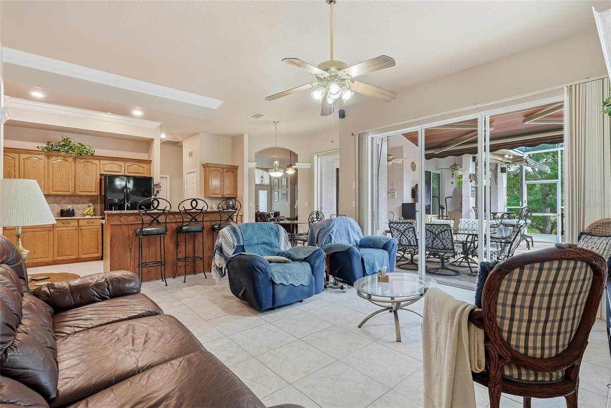 8206 NIGHTINGALE ROAD — photo 15 of 45