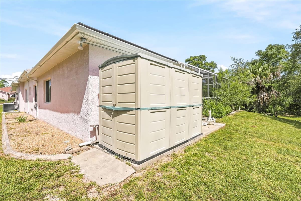8206 NIGHTINGALE ROAD — photo 42 of 45