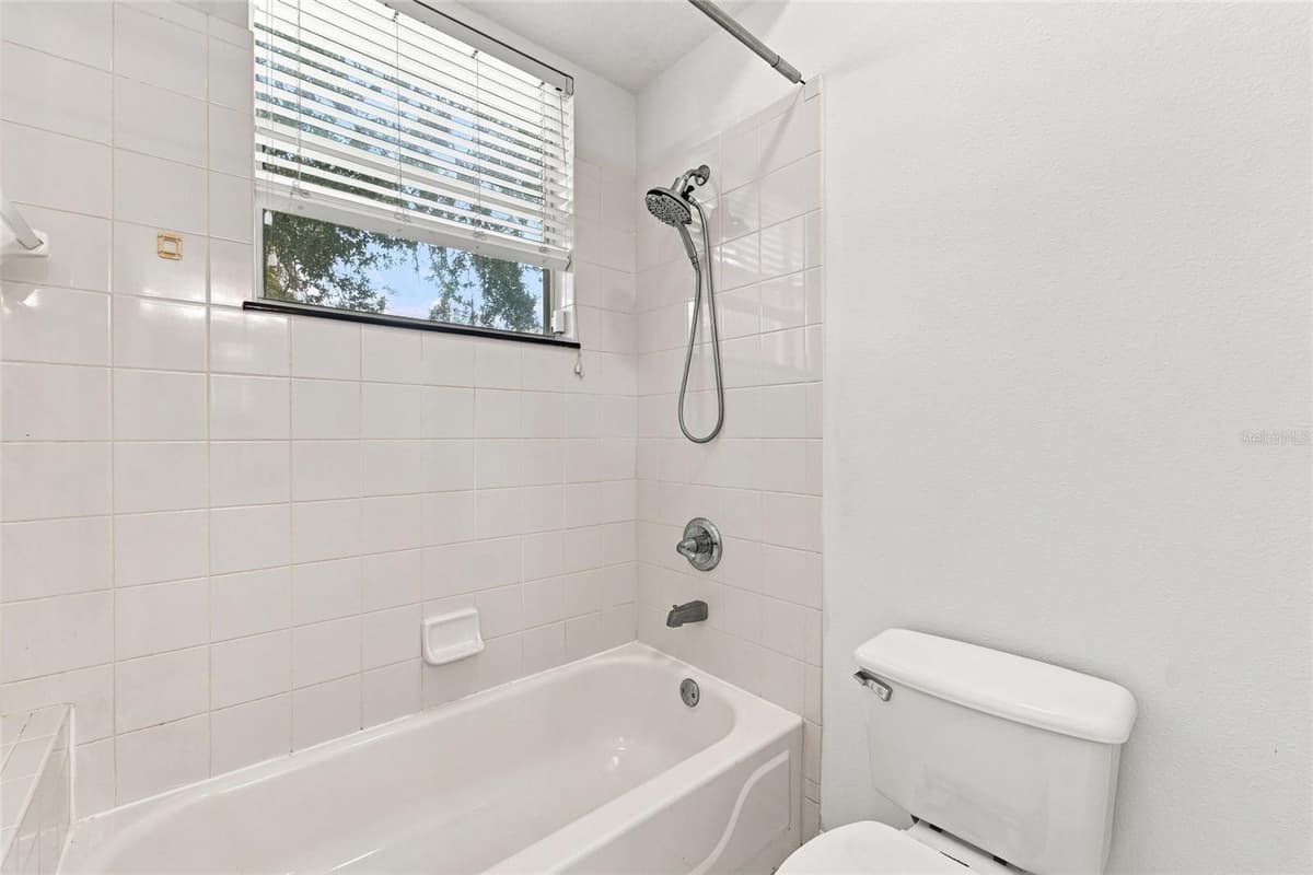 10008 CANOPY TREE COURT — photo 23 of 37