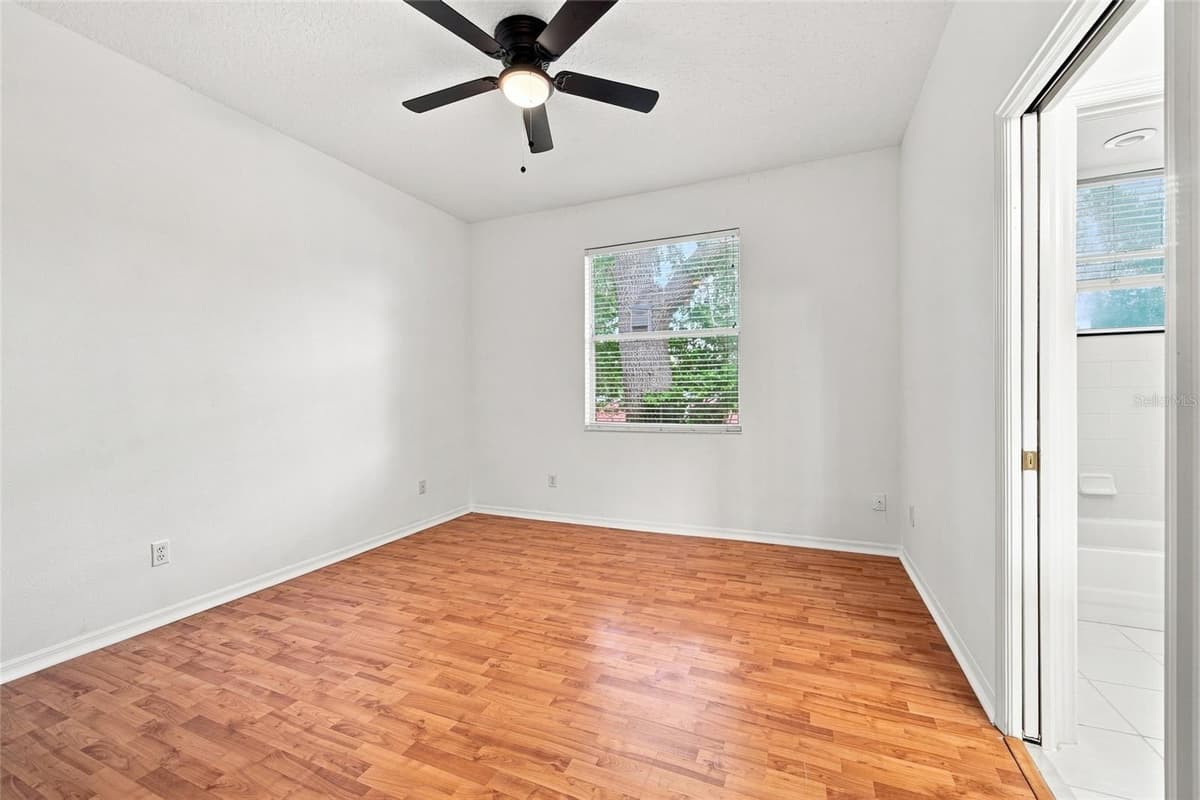 10008 CANOPY TREE COURT — photo 21 of 37