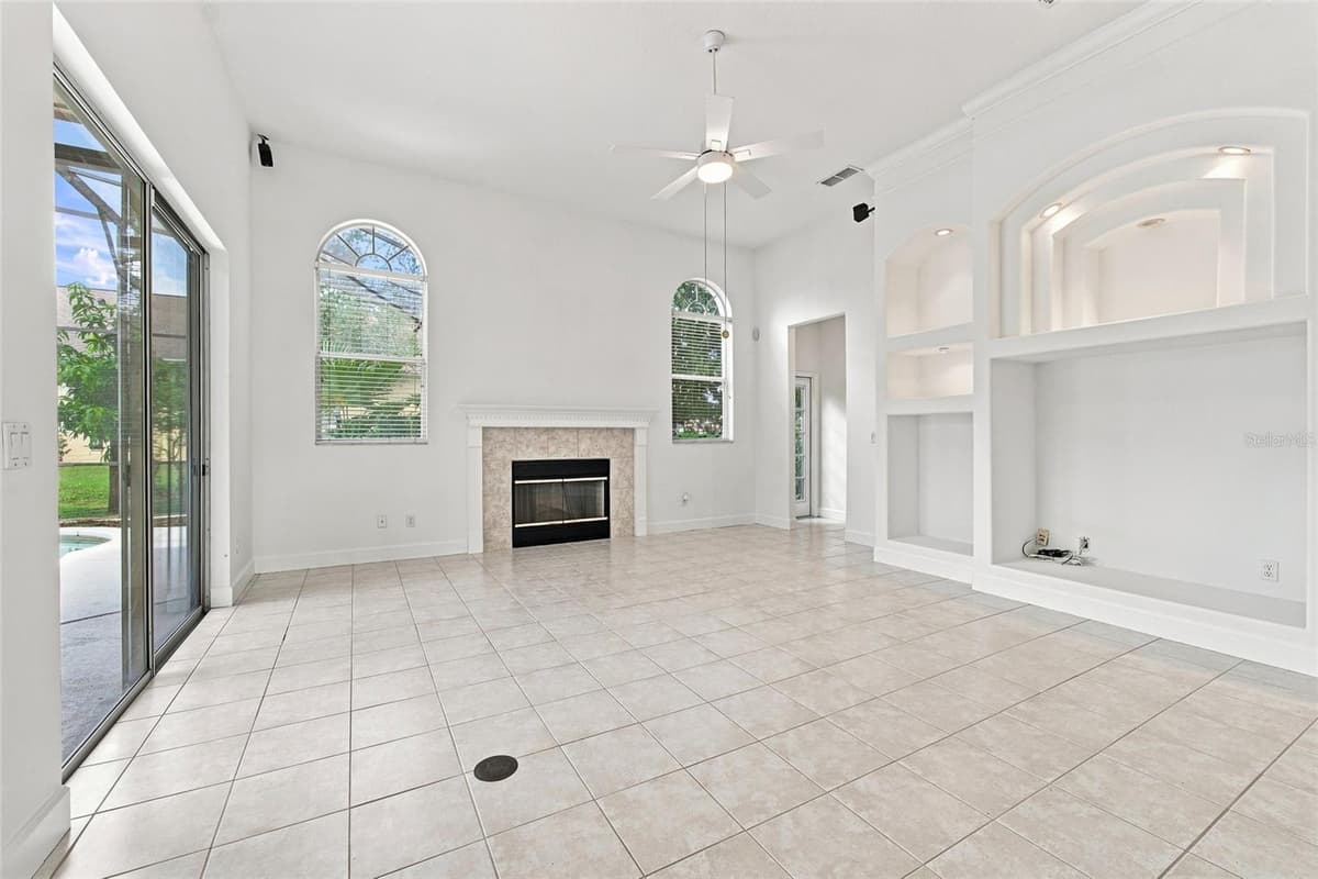 10008 CANOPY TREE COURT — photo 7 of 37