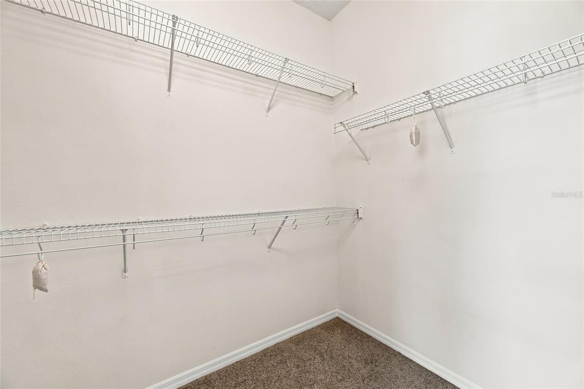 10008 CANOPY TREE COURT — photo 14 of 37