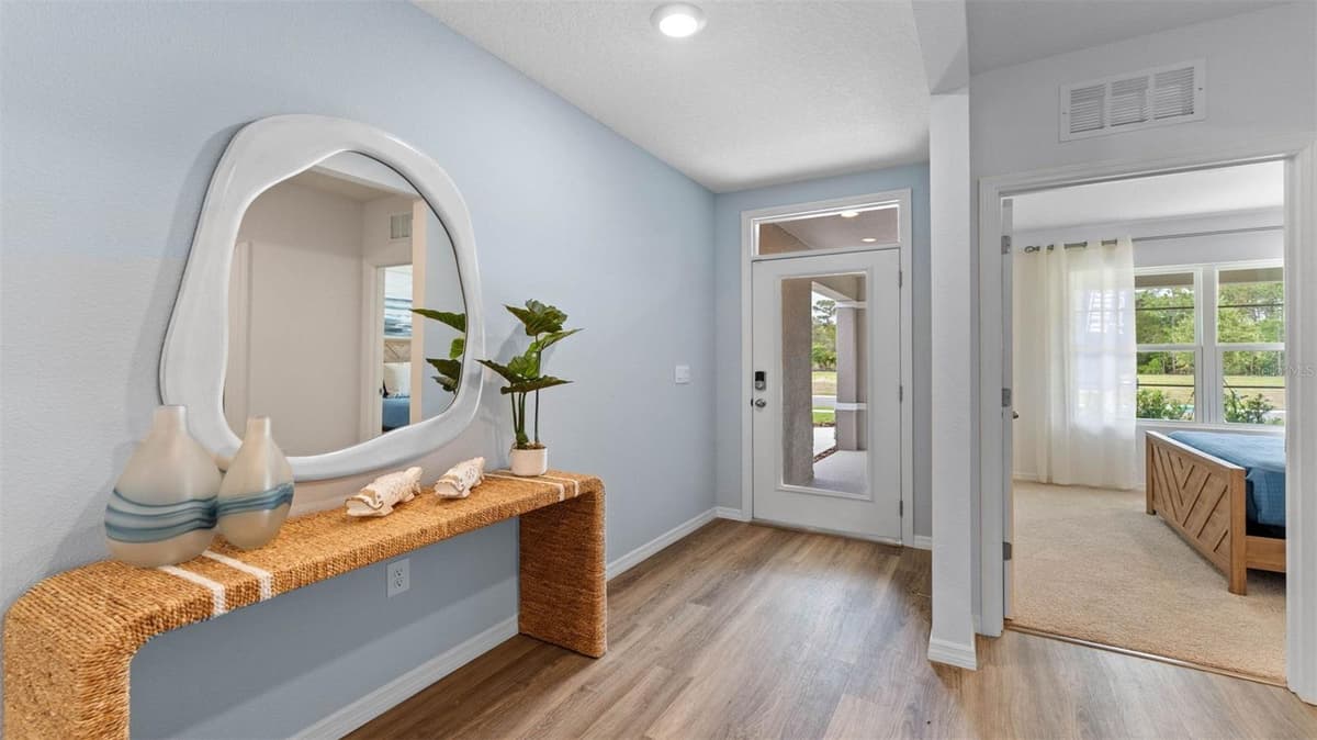 1345 FOUNTAIN VIEW STREET — photo 2 of 36