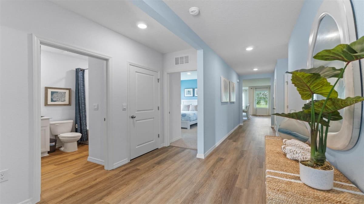 1345 FOUNTAIN VIEW STREET — photo 3 of 36
