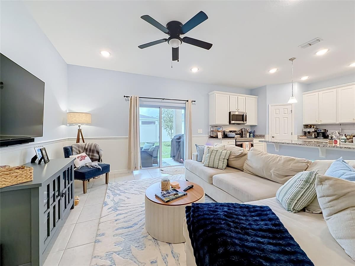 3947 MAYHILL LOOP — photo 4 of 35