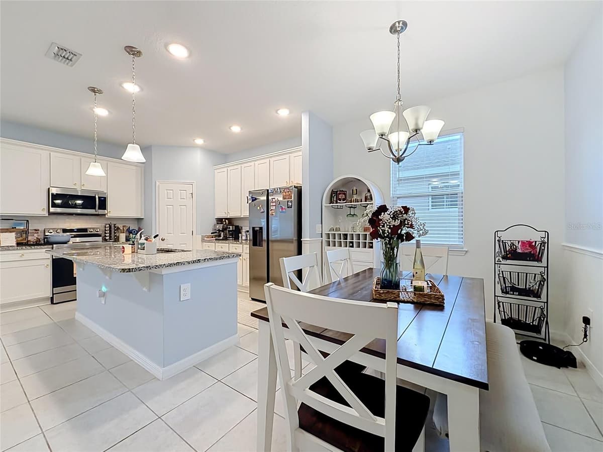 3947 MAYHILL LOOP — photo 8 of 35