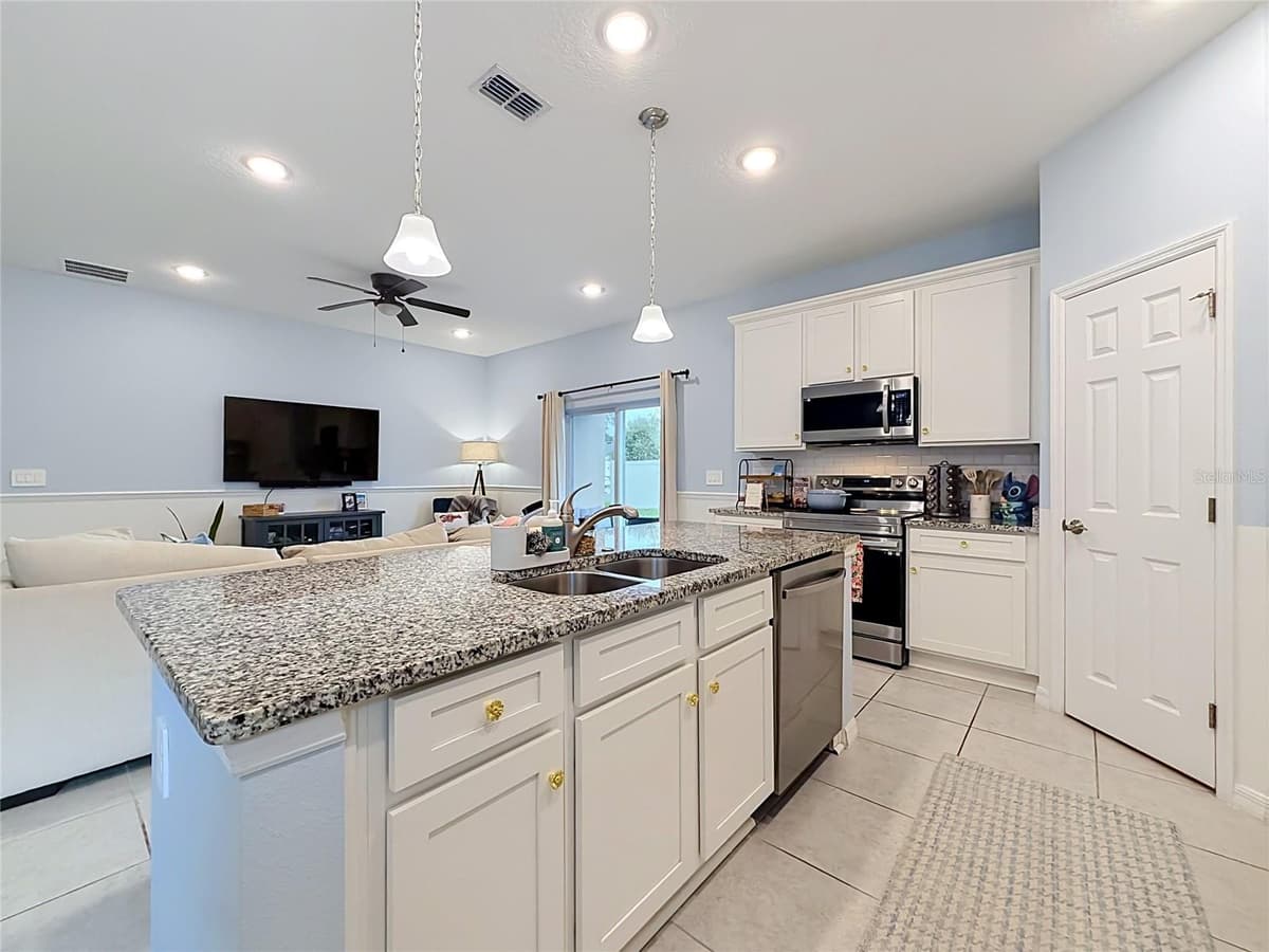 3947 MAYHILL LOOP — photo 11 of 35
