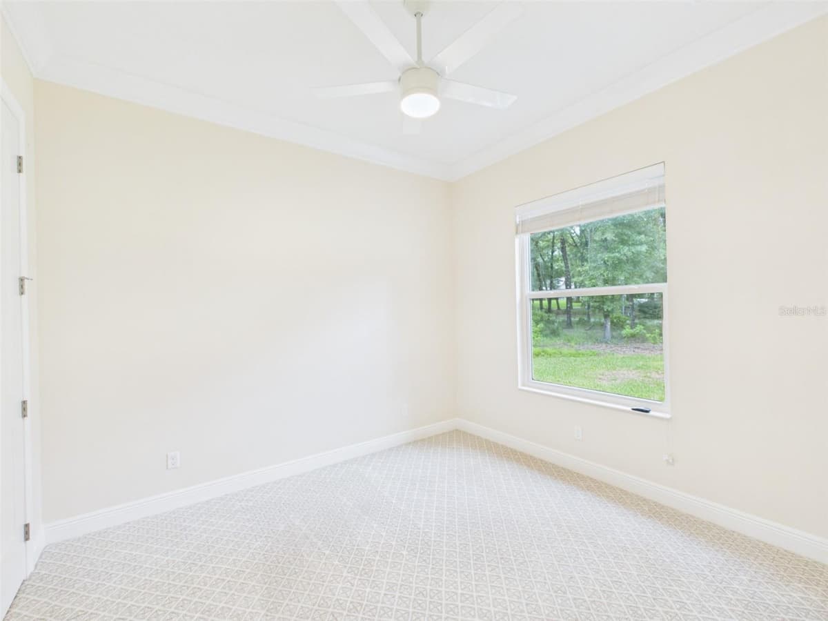7695 188 AVENUE — photo 32 of 67
