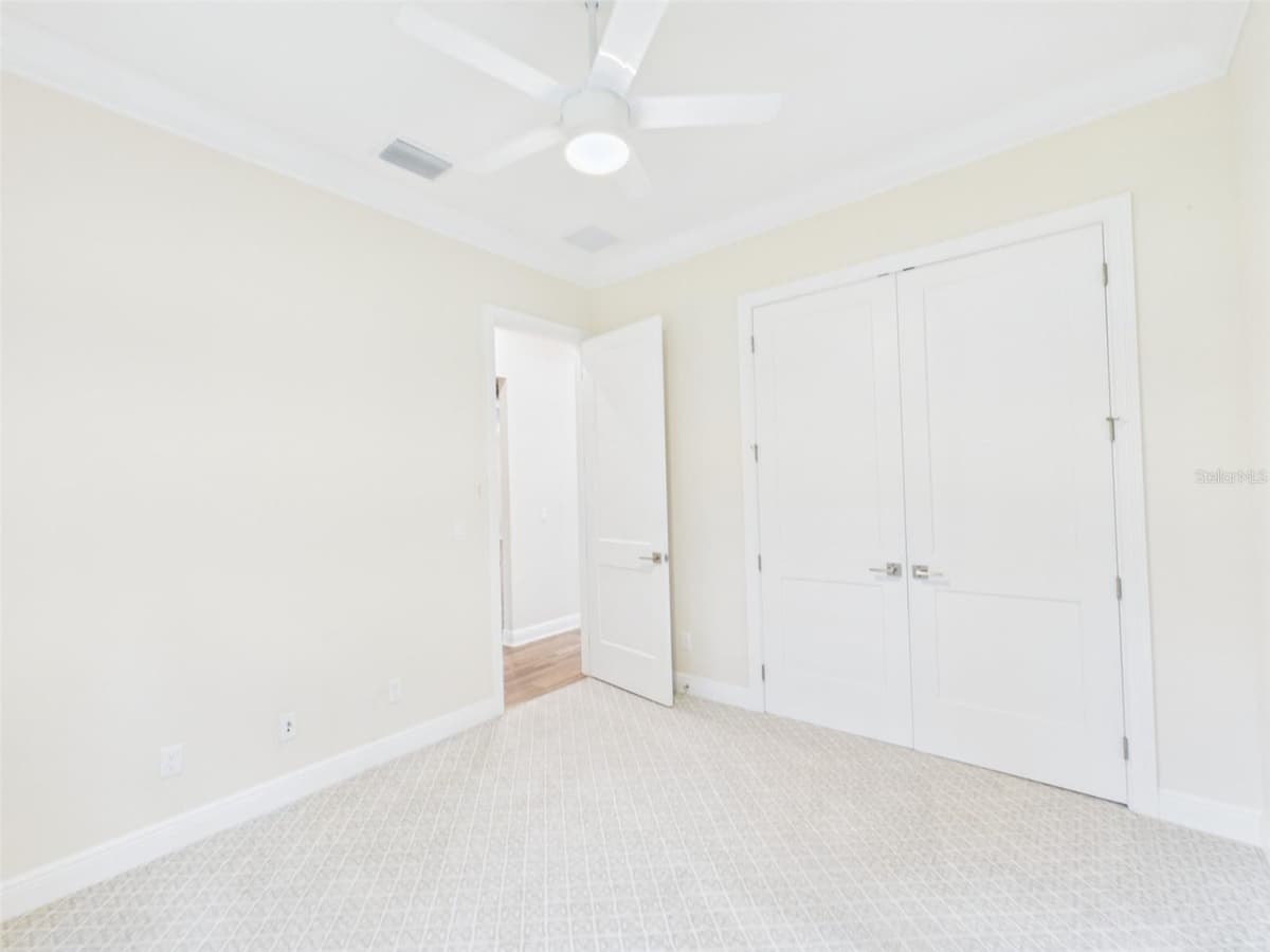 7695 188 AVENUE — photo 33 of 67