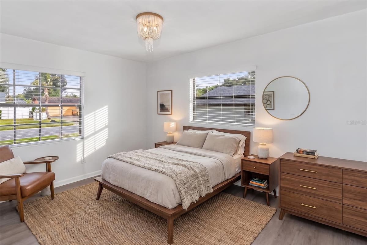 611 BRYAN COURT — photo 12 of 28