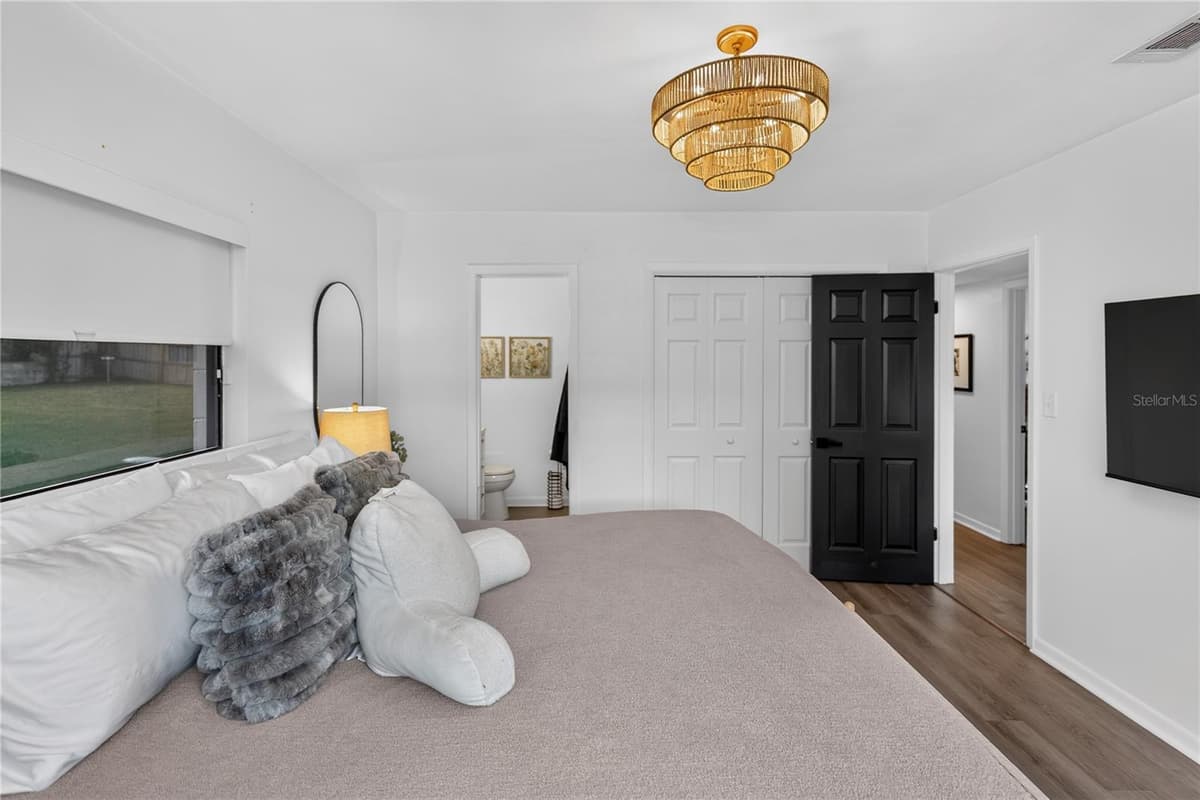 611 BRYAN COURT — photo 17 of 28
