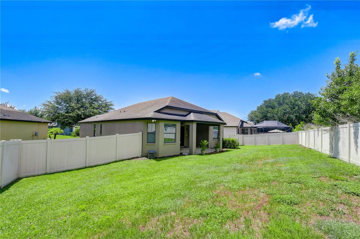 826 VINO VERDE CIRCLE — photo 3 of 31