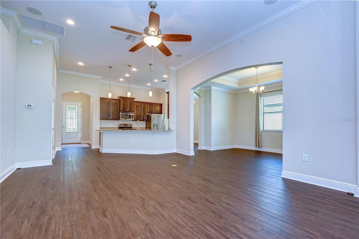 826 VINO VERDE CIRCLE — photo 10 of 31