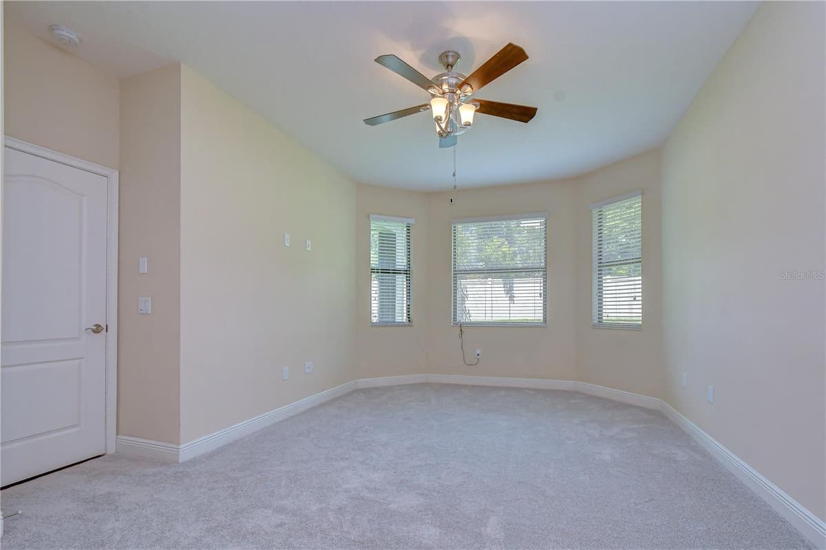 826 VINO VERDE CIRCLE — photo 13 of 31