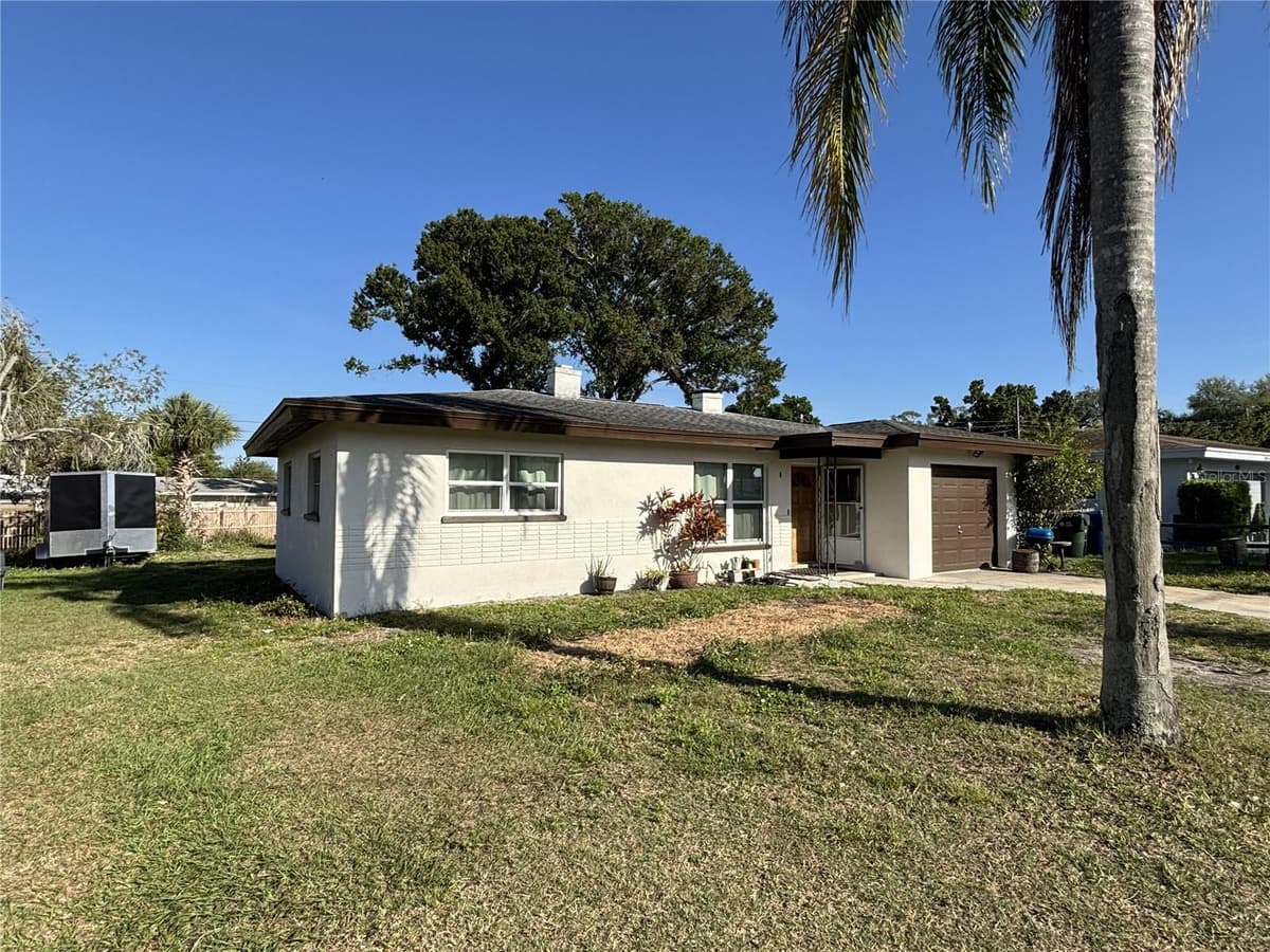 1347 BUCKINGHAM DRIVE — photo 4 of 19