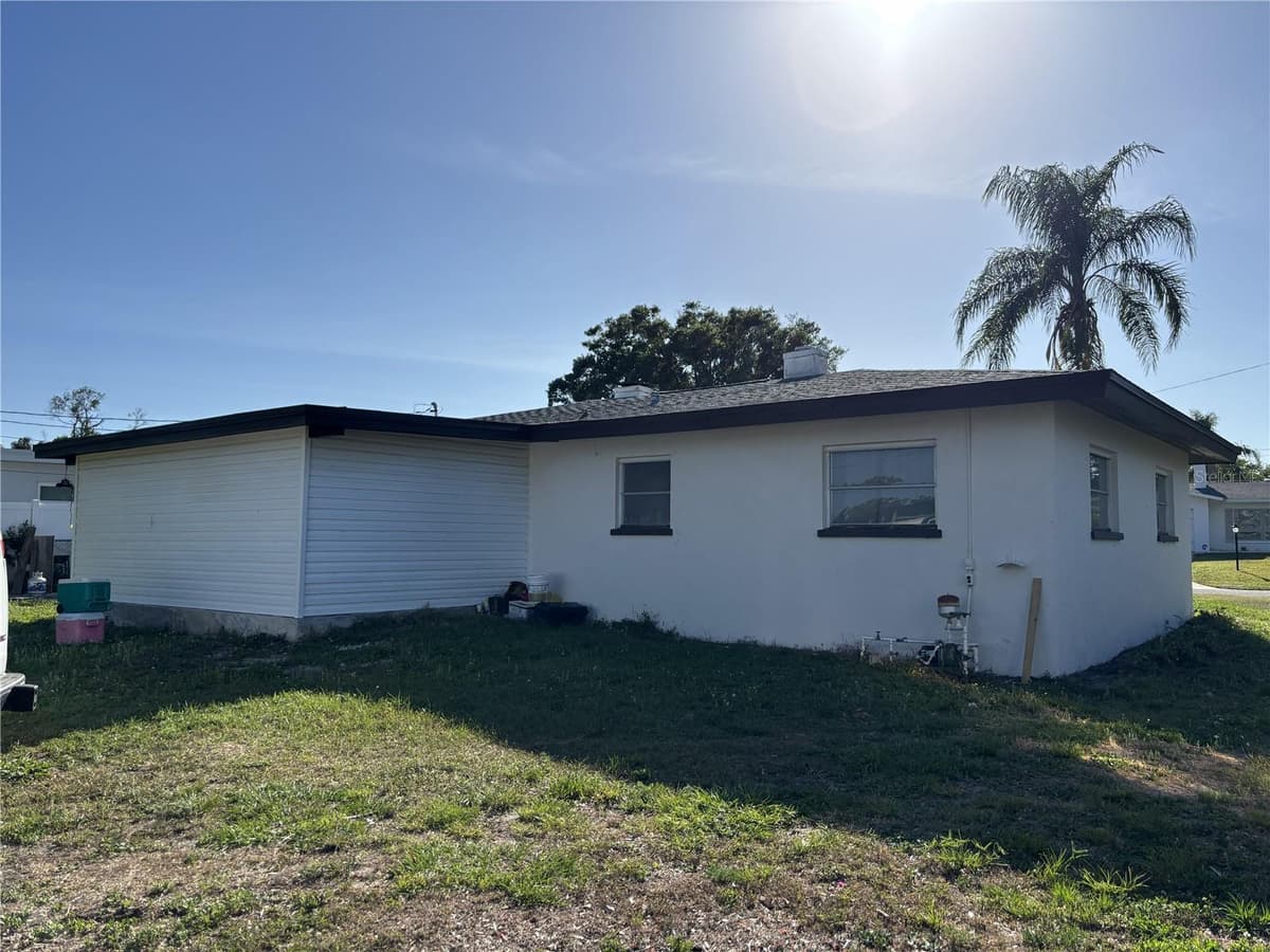 1347 BUCKINGHAM DRIVE — photo 5 of 19