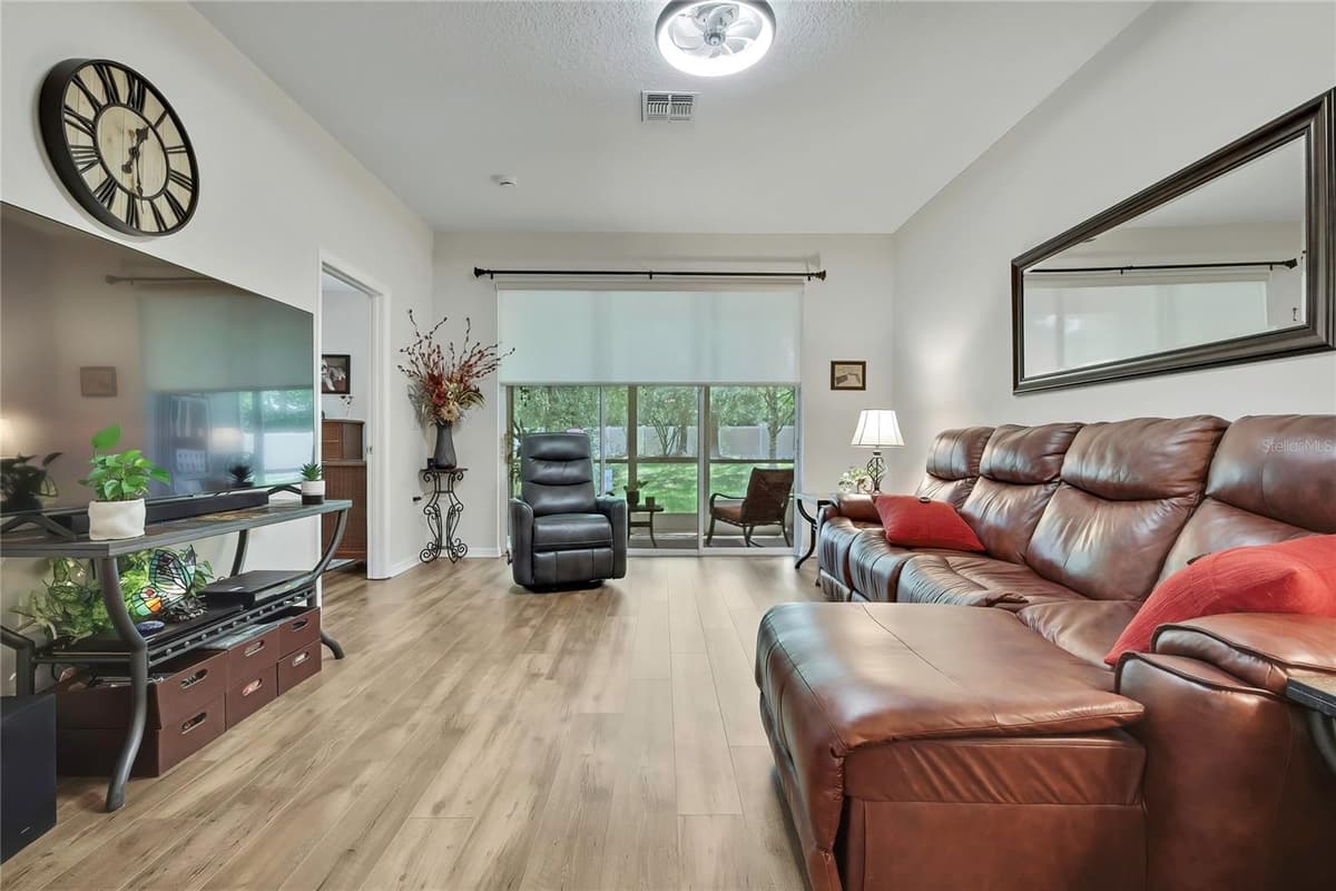 15036 SILVERSMITH CIRCLE — photo 2 of 34