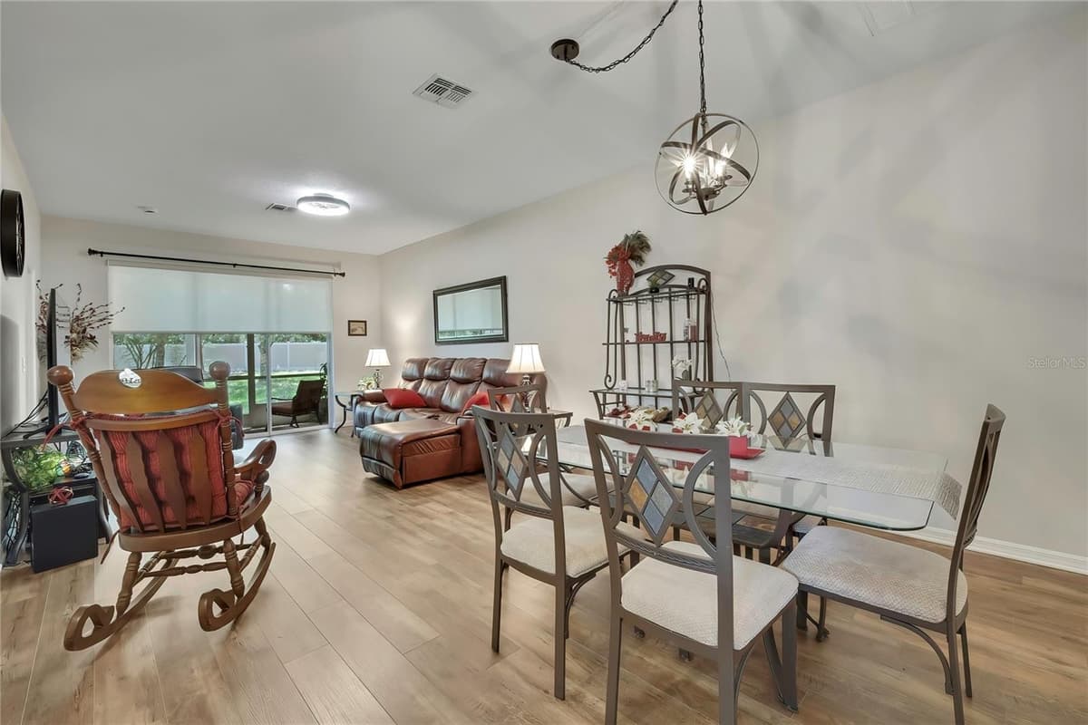 15036 SILVERSMITH CIRCLE — photo 6 of 34