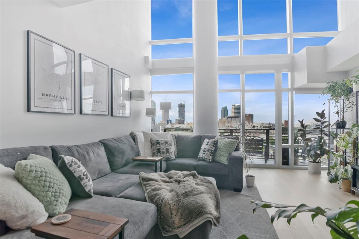 1120 KENNEDY BOULEVARD — photo 4 of 69