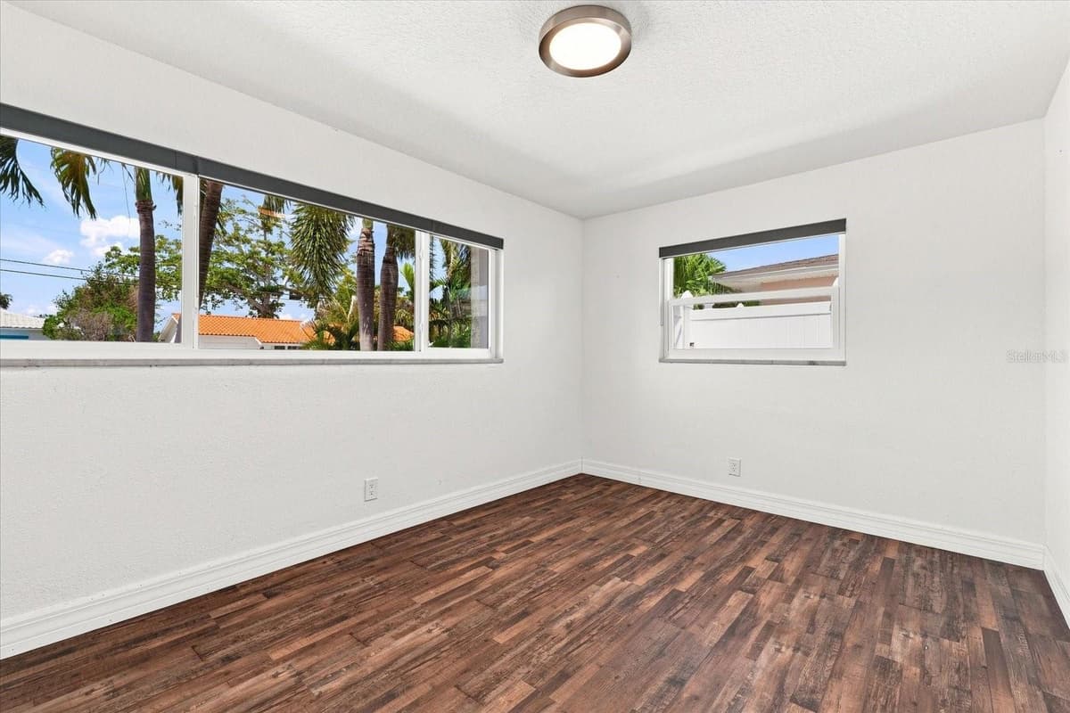 7852 CAUSEWAY BOULEVARD — photo 34 of 64