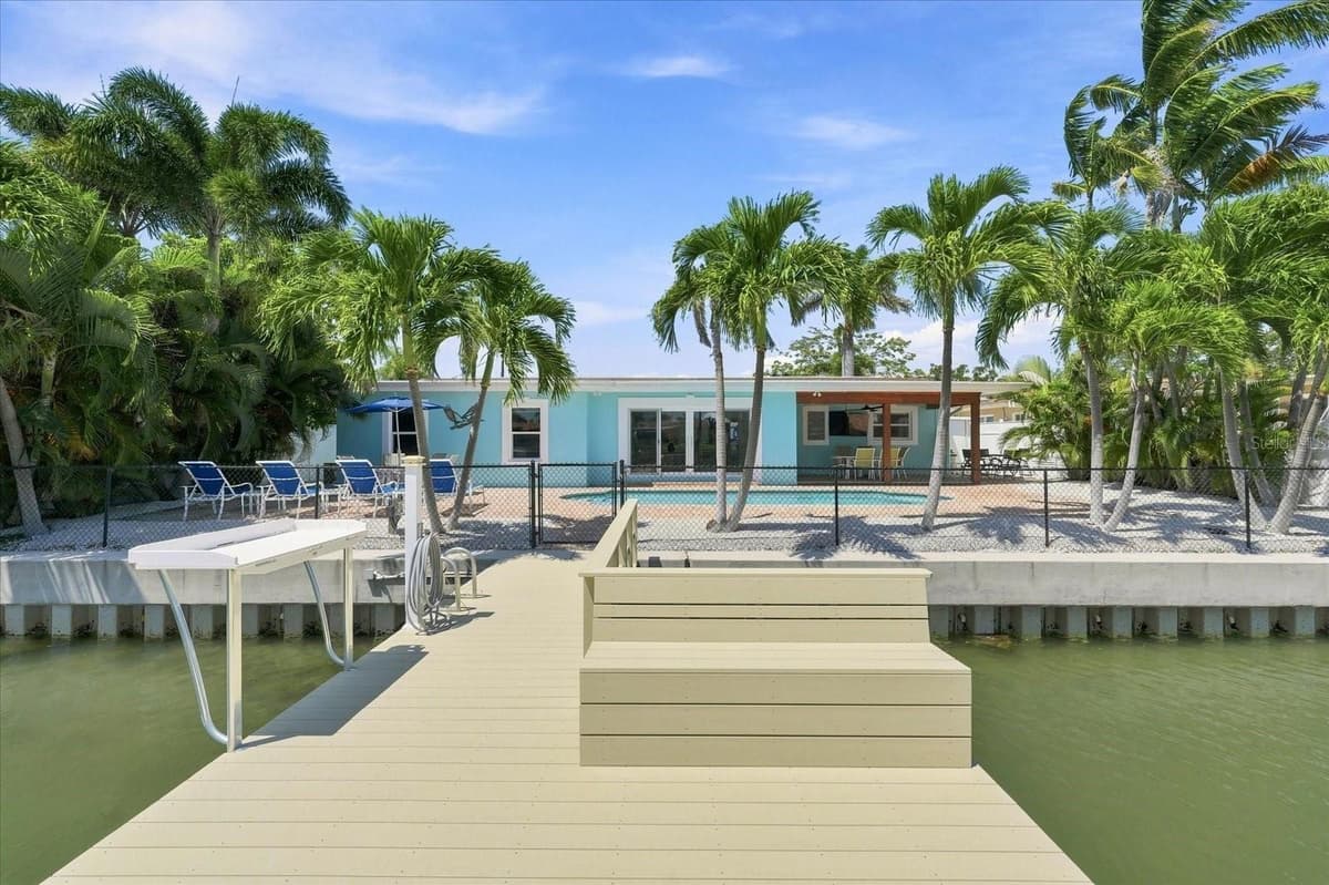 7852 CAUSEWAY BOULEVARD — photo 43 of 64