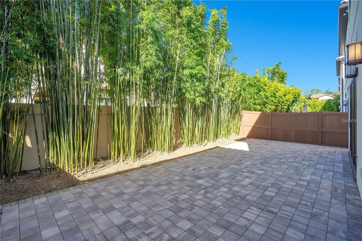 8449 VIA VITTORIA WAY — photo 31 of 40