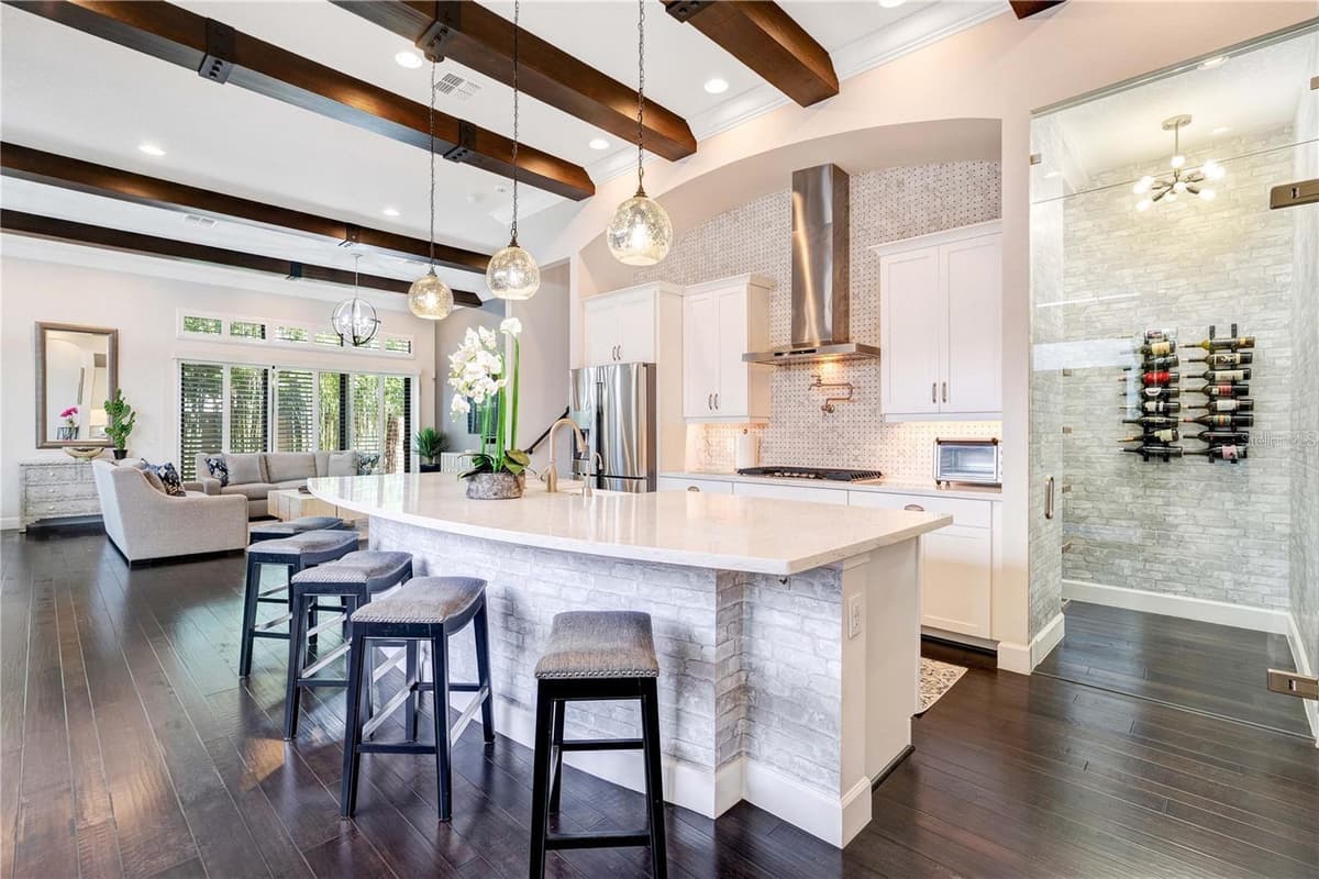 8449 VIA VITTORIA WAY — photo 4 of 40