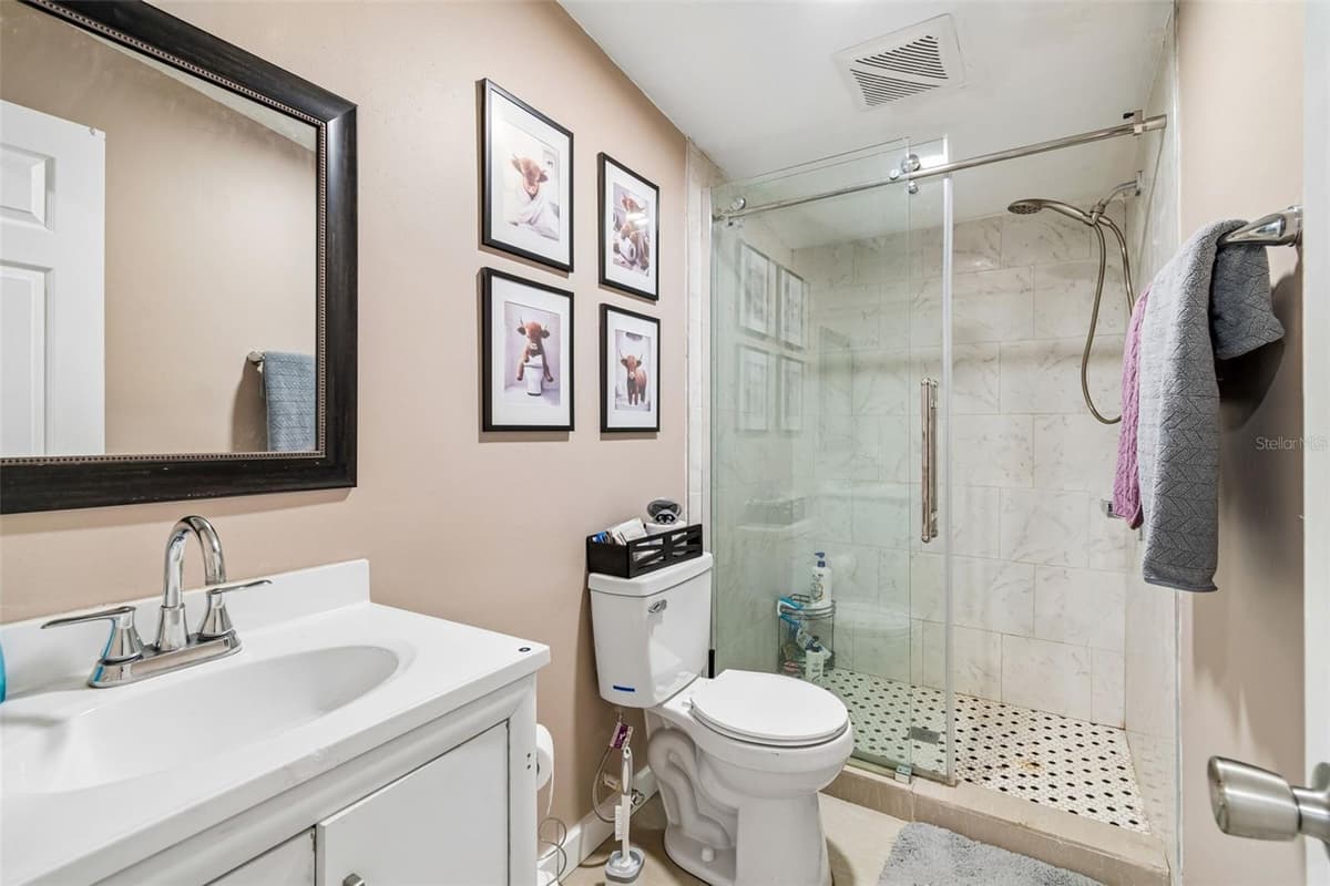 18020 RIGSBY ROAD — photo 19 of 24