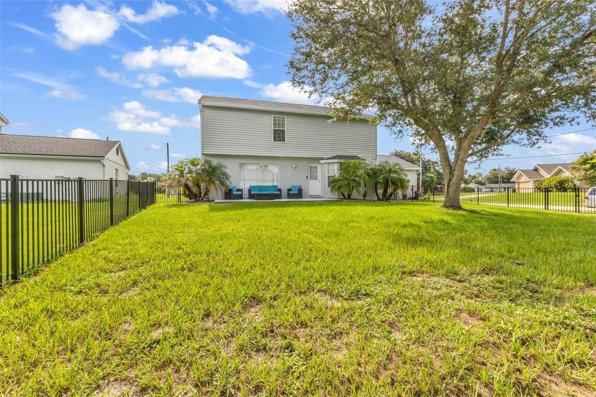 4978 HURLEY AVENUE — photo 31 of 45