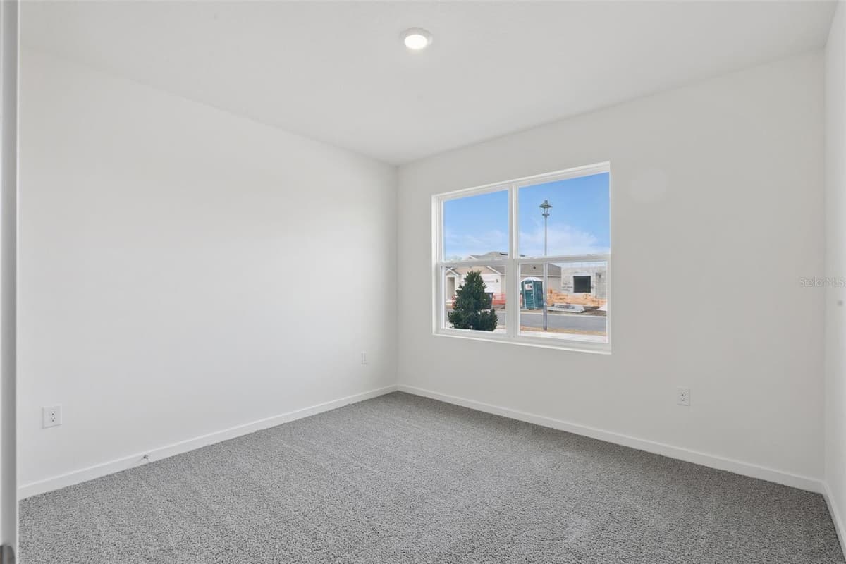 1024 CHAMPION RIDGE DRIVE — photo 15 of 47