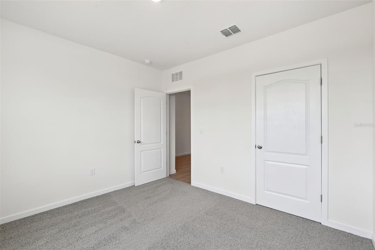 1024 CHAMPION RIDGE DRIVE — photo 17 of 47
