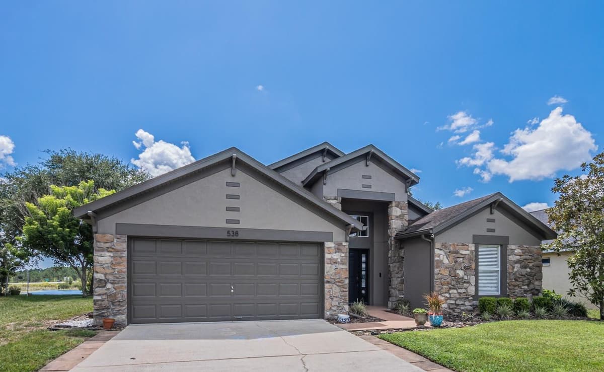 538 WINDSOR ESTATES DRIVE — photo 4 of 36