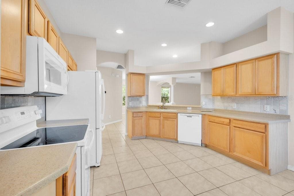 6105 GANNETSIDE PLACE — photo 14 of 32
