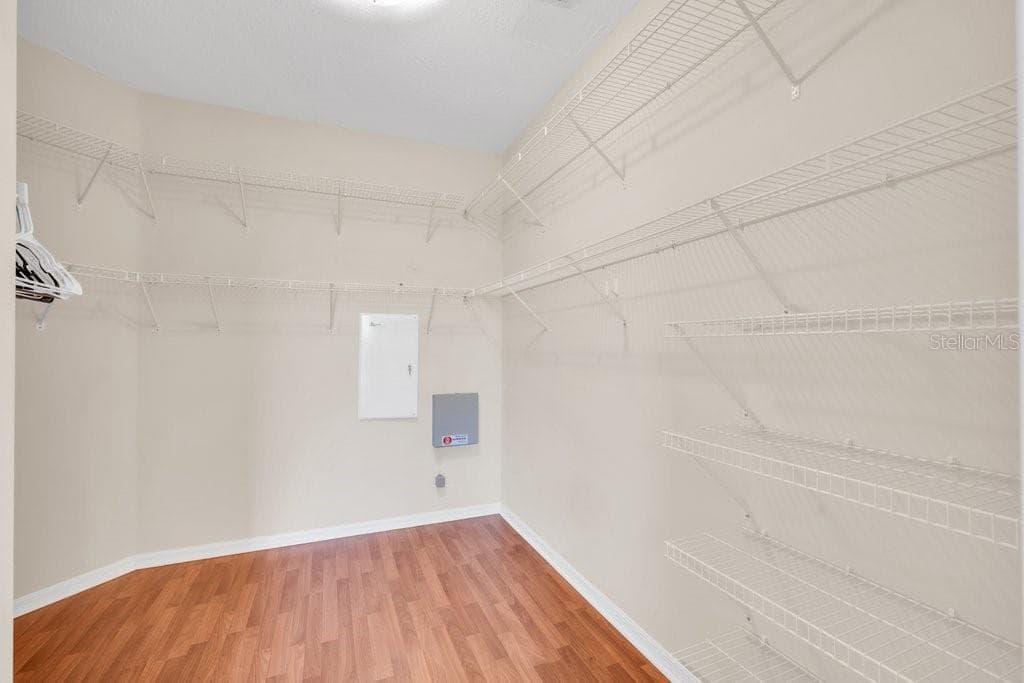 6105 GANNETSIDE PLACE — photo 21 of 32