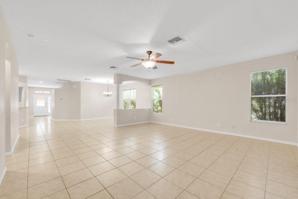 6105 GANNETSIDE PLACE — photo 8 of 32