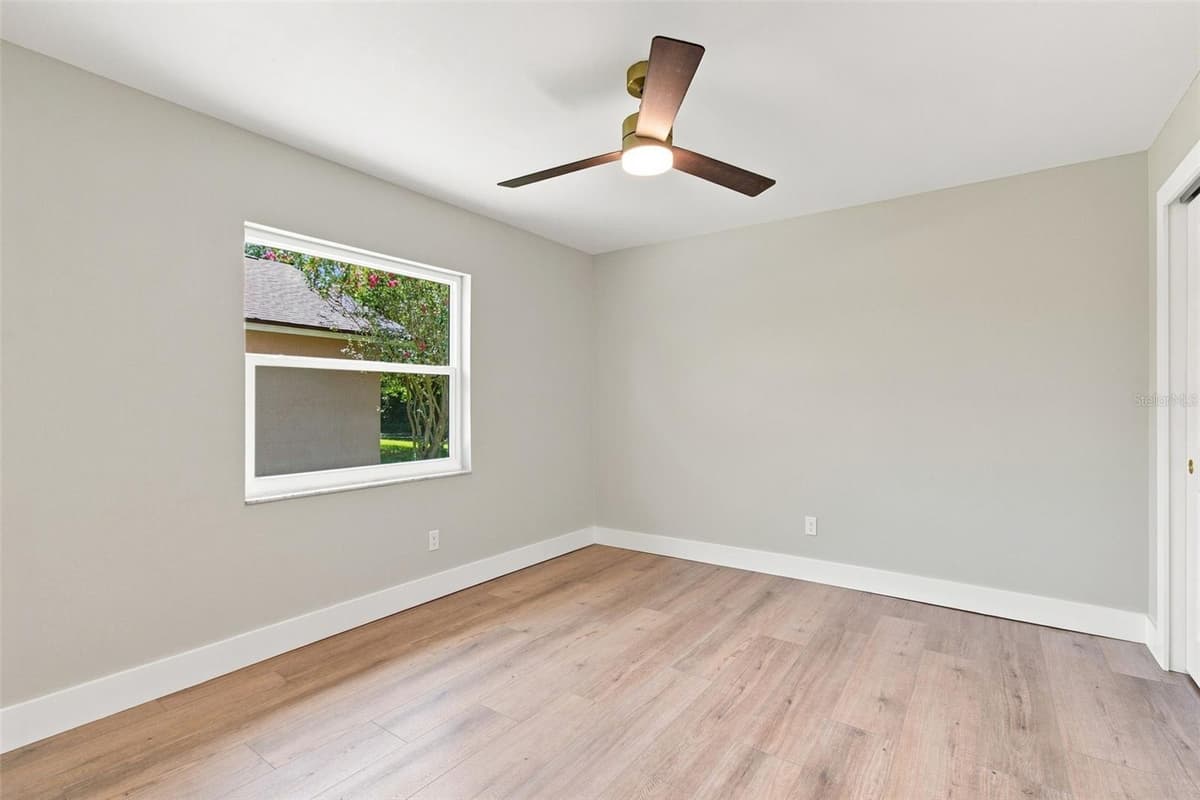3126 EDGEMOOR DRIVE — photo 24 of 43