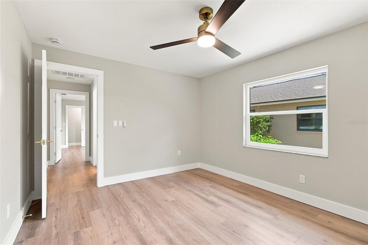 3126 EDGEMOOR DRIVE — photo 25 of 43
