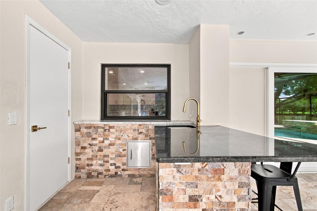 3126 EDGEMOOR DRIVE — photo 34 of 43