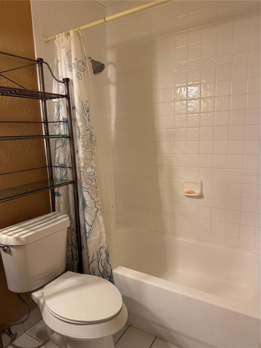 8542 10TH STREET — photo 10 of 17