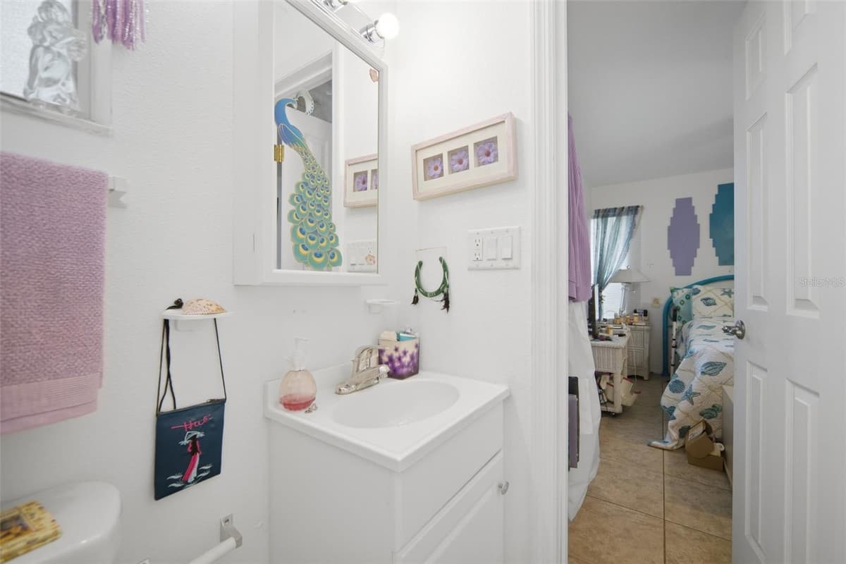 804 WALNUT PLACE — photo 15 of 21