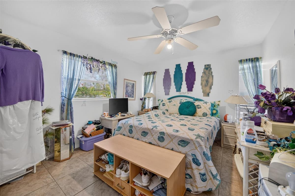 804 WALNUT PLACE — photo 13 of 21