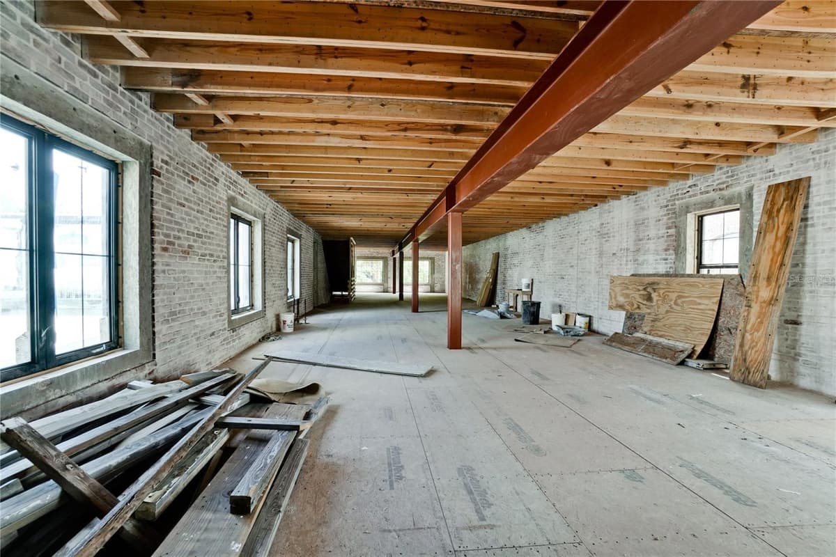 420 12TH STREET — photo 17 of 35
