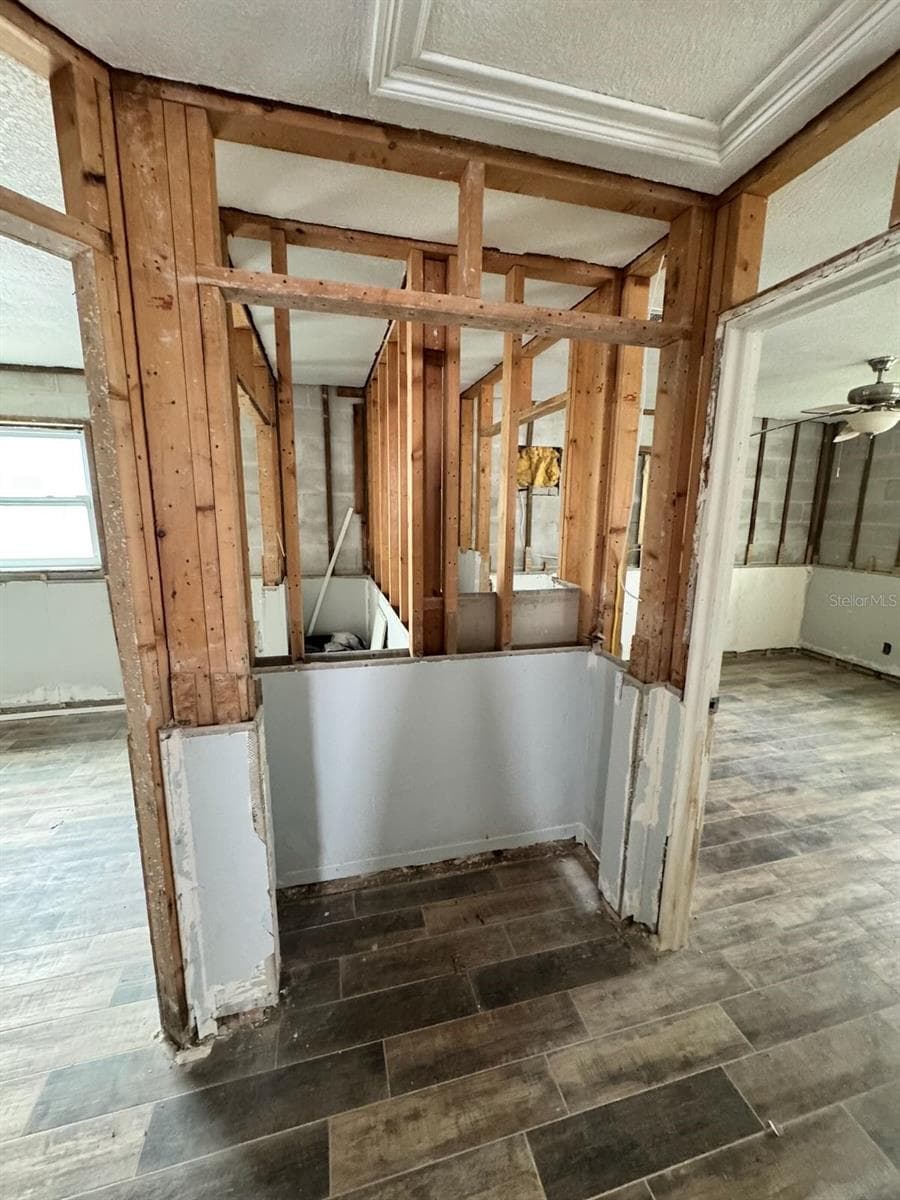 5451 BAYOU GRANDE BOULEVARD — photo 7 of 46