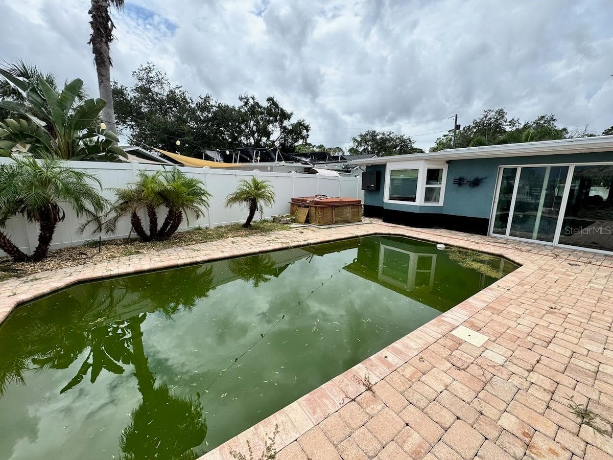5451 BAYOU GRANDE BOULEVARD — photo 31 of 46