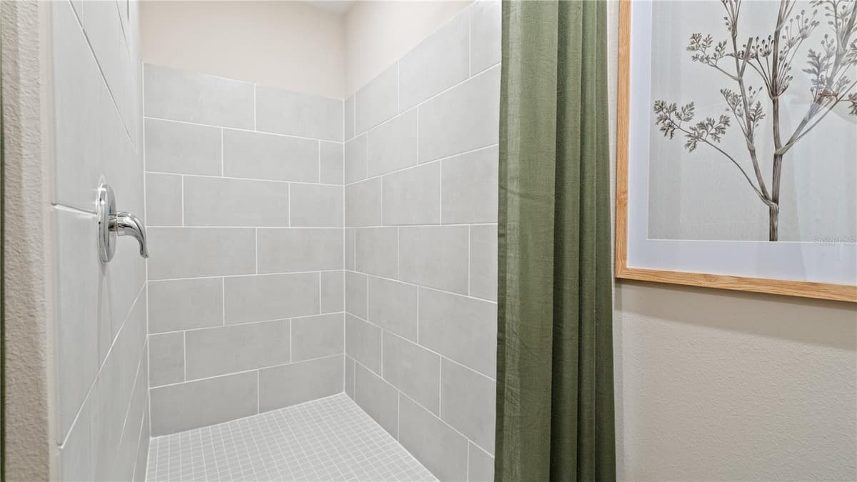 3035 REPOSE DRIVE — photo 11 of 20