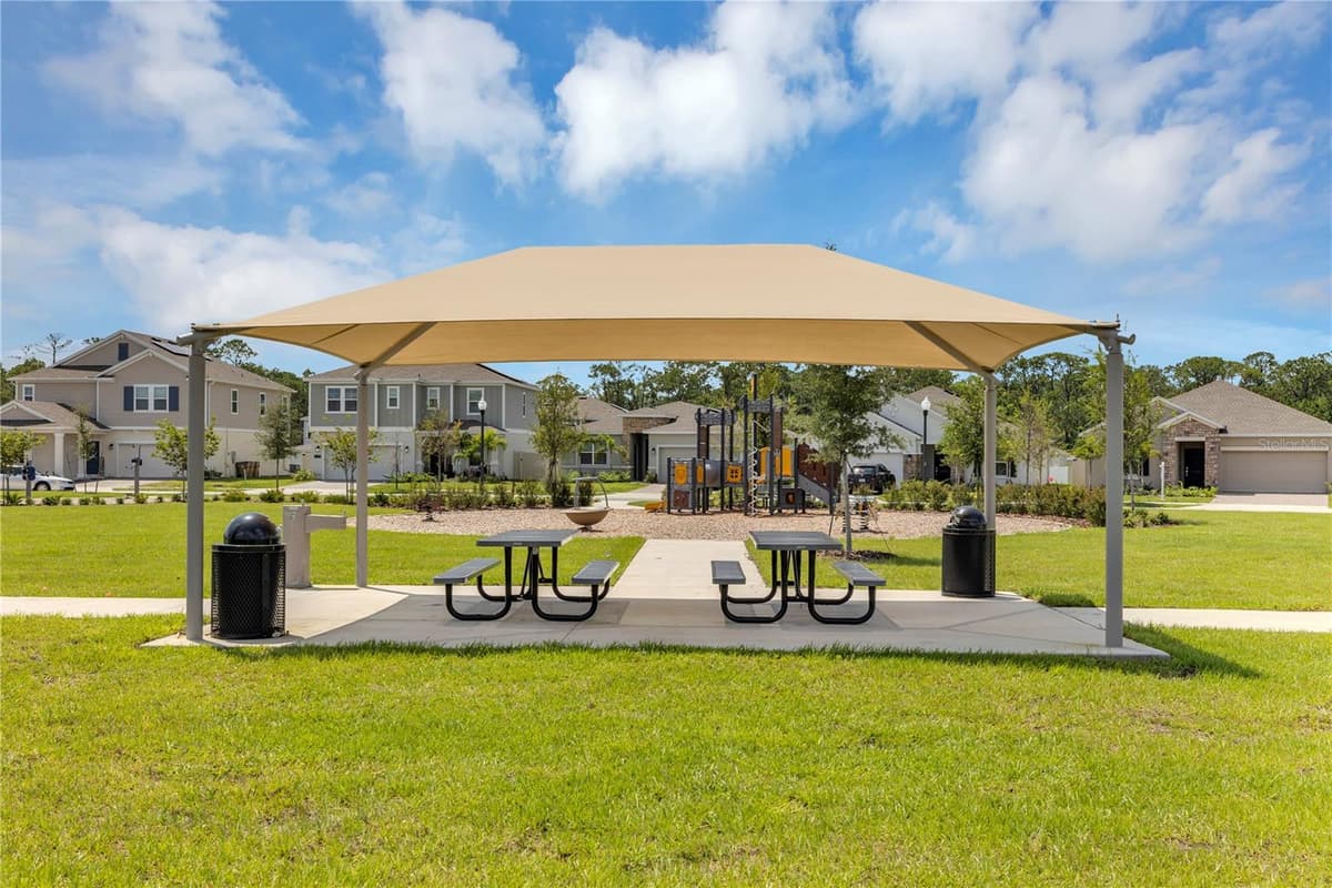 3035 REPOSE DRIVE — photo 16 of 20